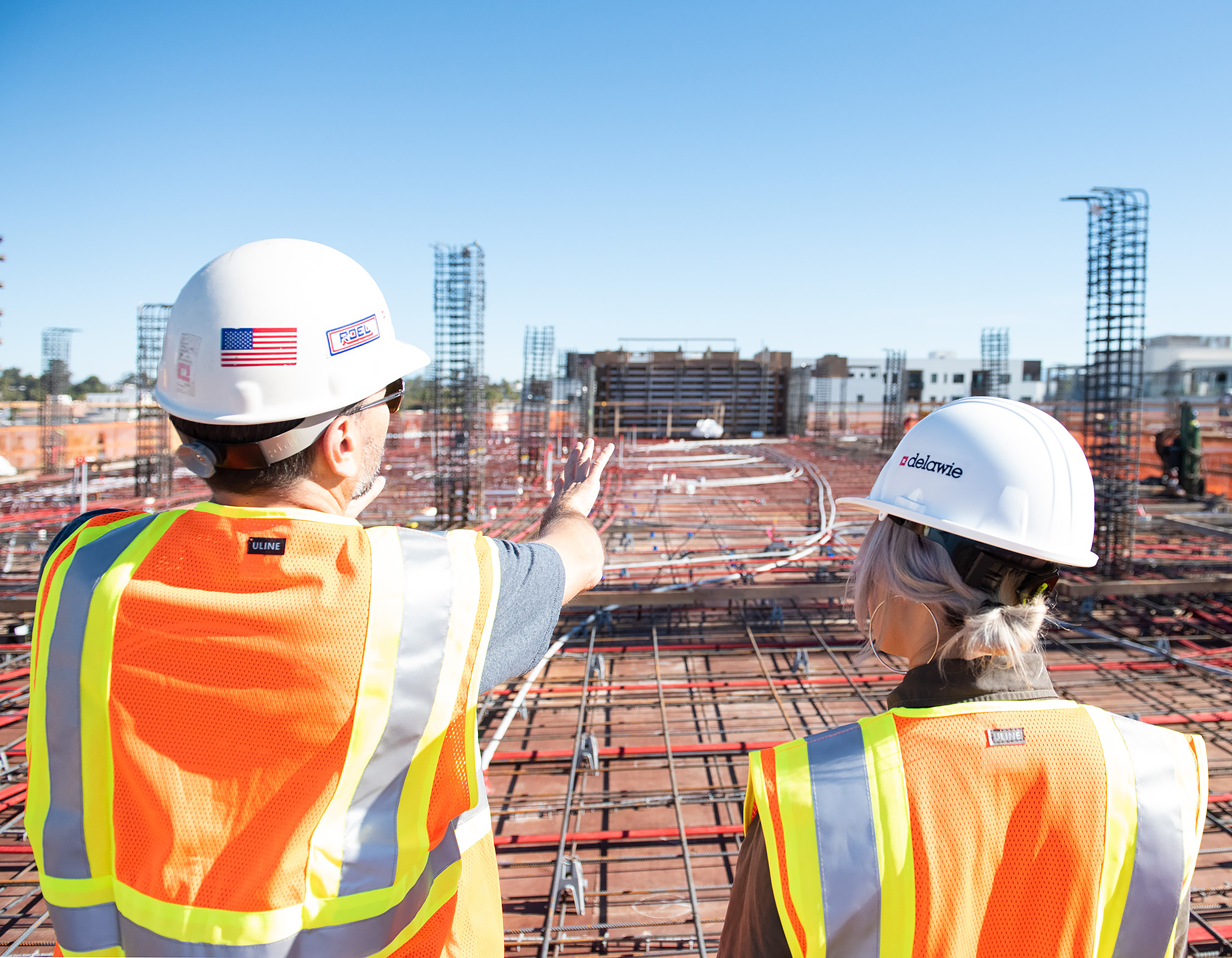 construction workers working